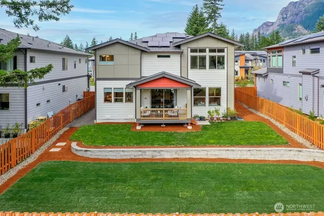 $1,585,000 | 1099 Southeast 14th Place, North Bend, WA 98045