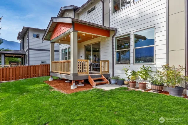 $1,585,000 | 1099 Southeast 14th Place, North Bend, WA 98045