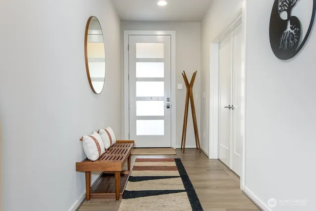 $1,585,000 | 1099 Southeast 14th Place, North Bend, WA 98045