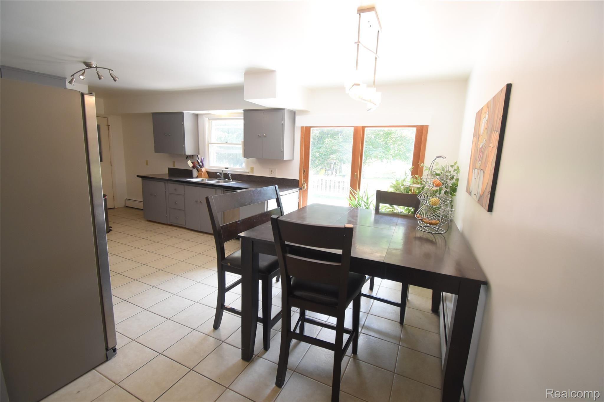 8781 Krouse Road Ovid, MI 48866 - Photo 8 of 39 6.JPG
