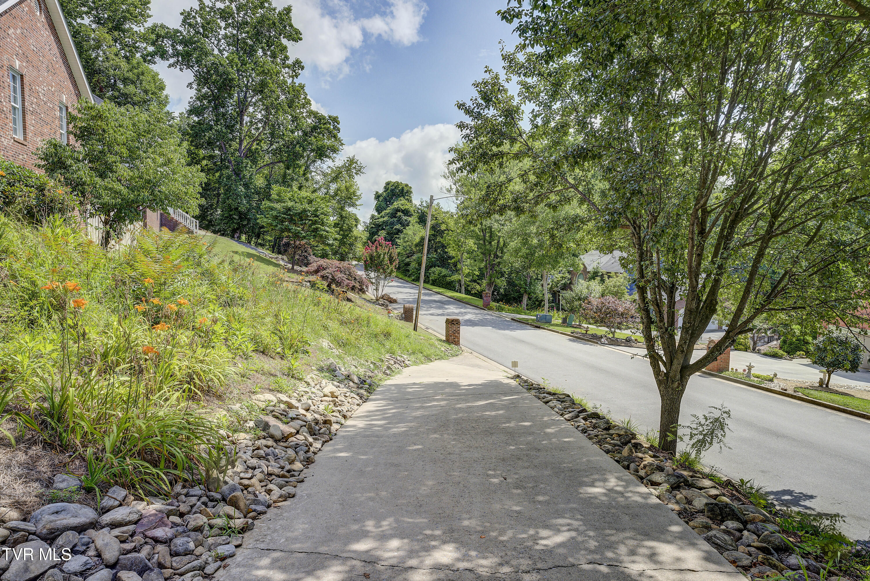 Undisclosed Address Johnson City, TN 37604 - Photo 5 of 67 Millbrook-54