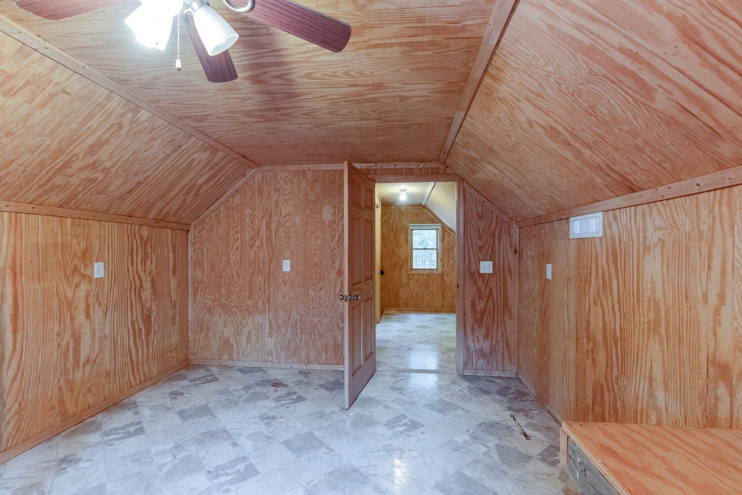 5359 Craddock Road Lascassas, TN 37085 - Photo 58 of 67 a view of a hallway