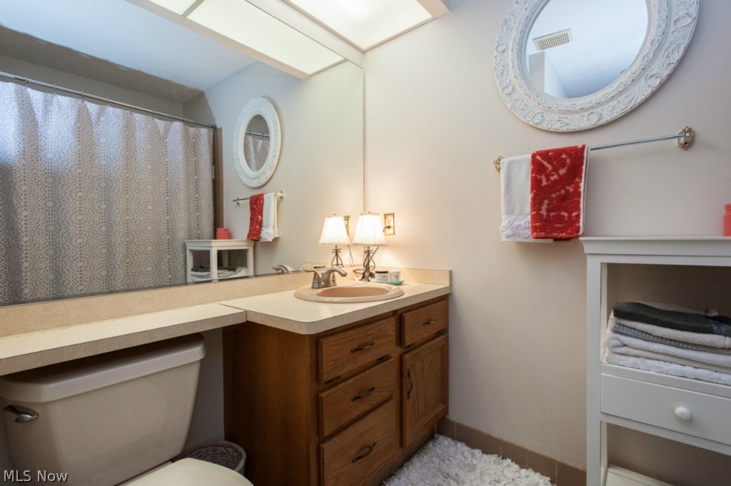17697 Drake Road Strongsville, OH 44136 - Photo 11 of 21 Gallery Image 11