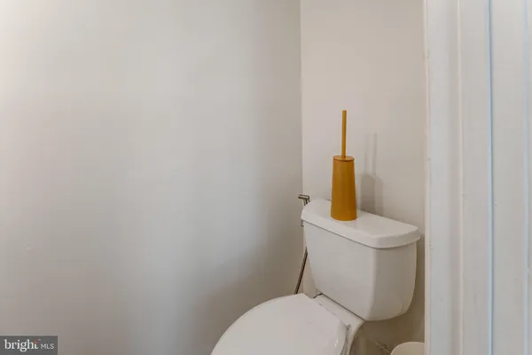 $515,000 | 20403 Ivybridge Court, Montgomery Village, MD 20886