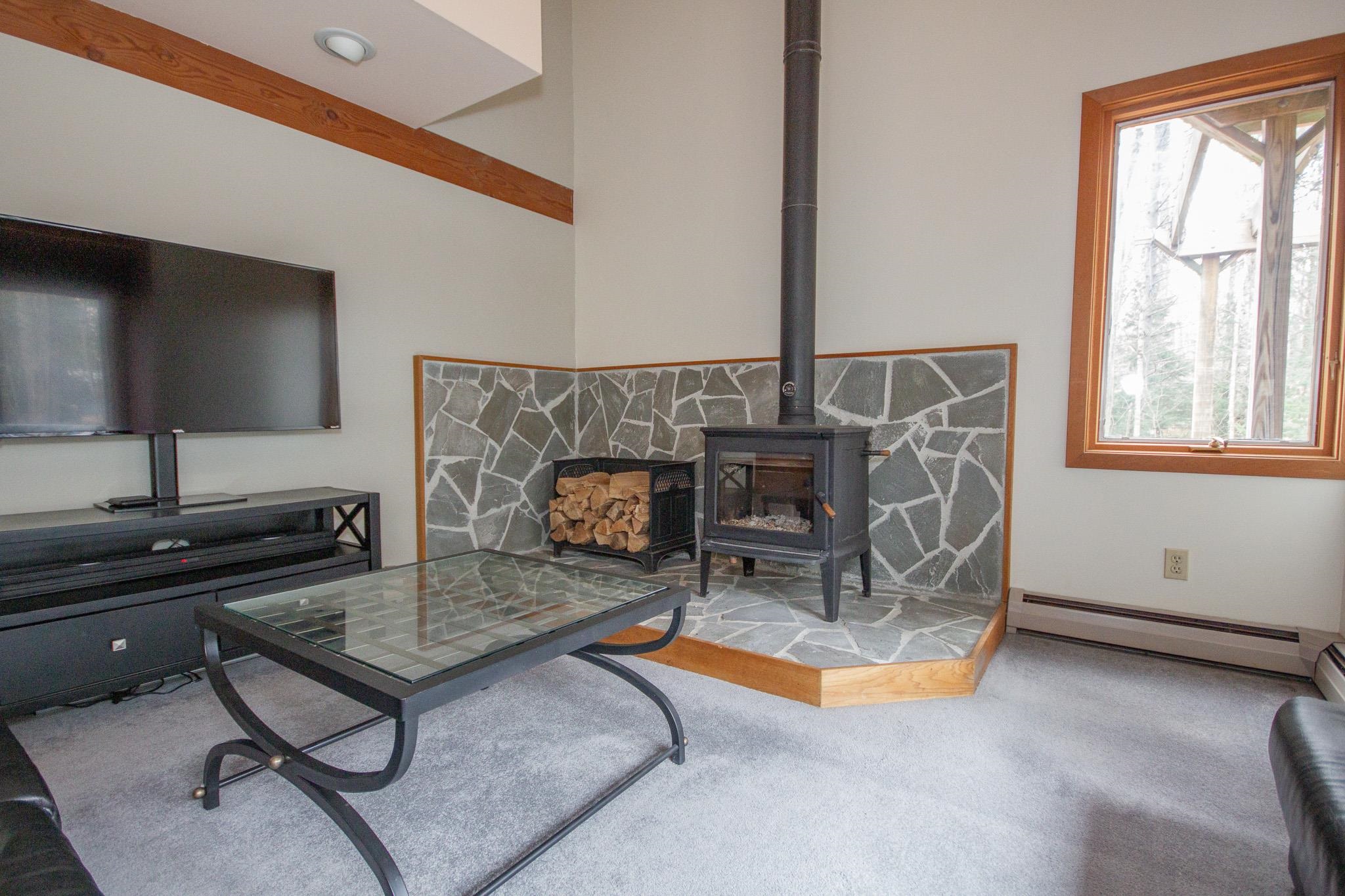 20 Edwins Pond Road Rochester, VT 05767 - Photo 8 of 39