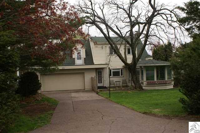 4623 London Road Duluth, MN 55804 - Photo 3 of 7 Gallery Image 3