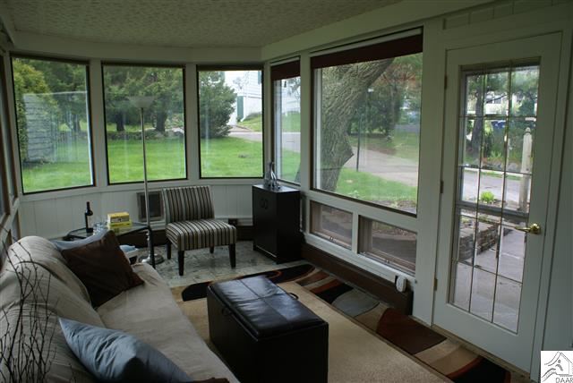 4623 London Road Duluth, MN 55804 - Photo 4 of 7 Gallery Image 4