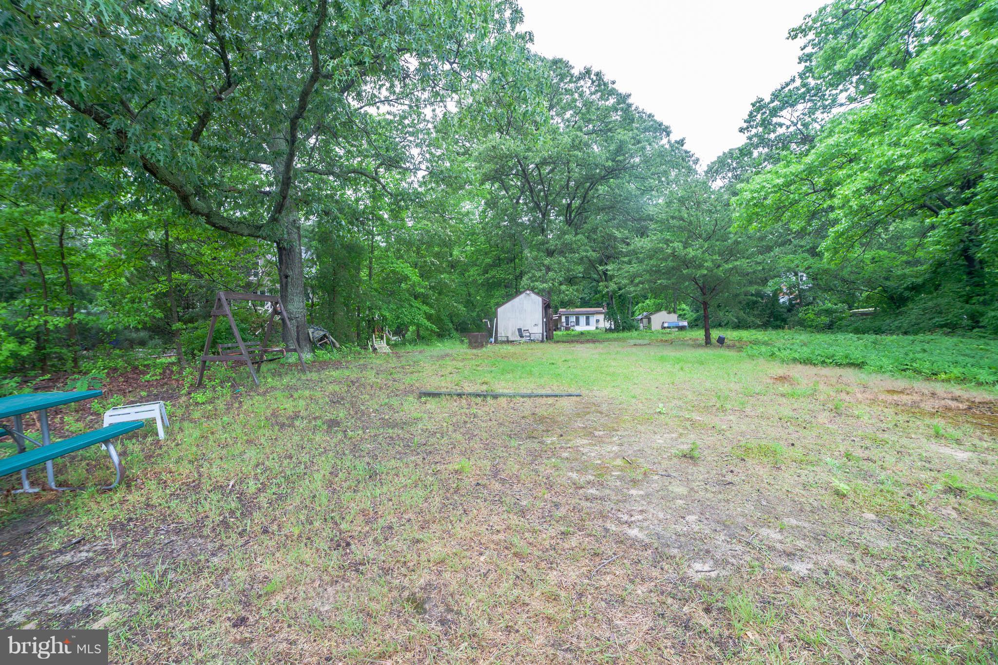 293 Cove Road Pasadena, MD 21122 - Photo 5 of 24 yard