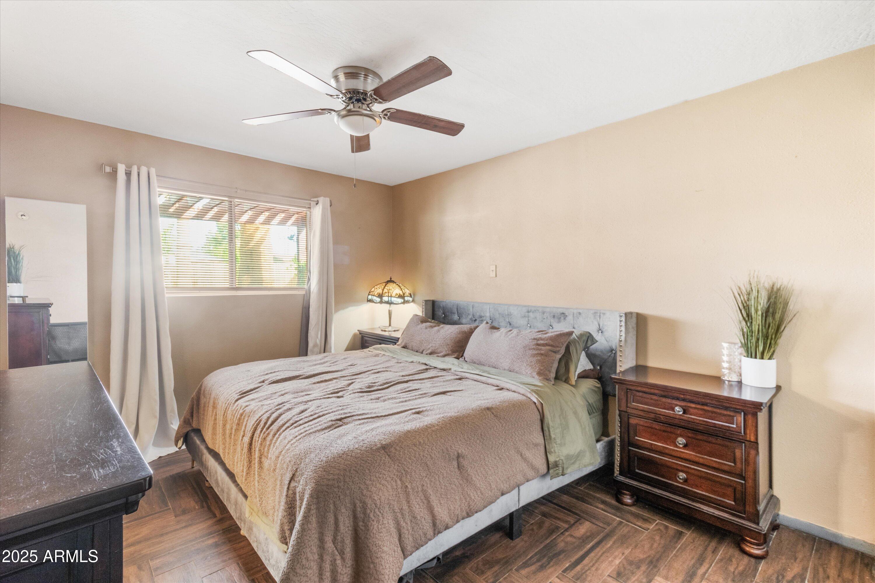 834 East Granada Avenue Apache Junction, AZ 85119 - Photo 15 of 39 16-IMG_2324