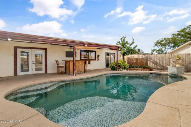 $499,000 | 834 East Granada Avenue, Apache Junction, AZ 85119