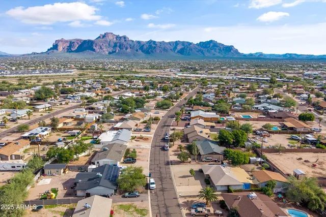 $499,000 | 834 East Granada Avenue, Apache Junction, AZ 85119