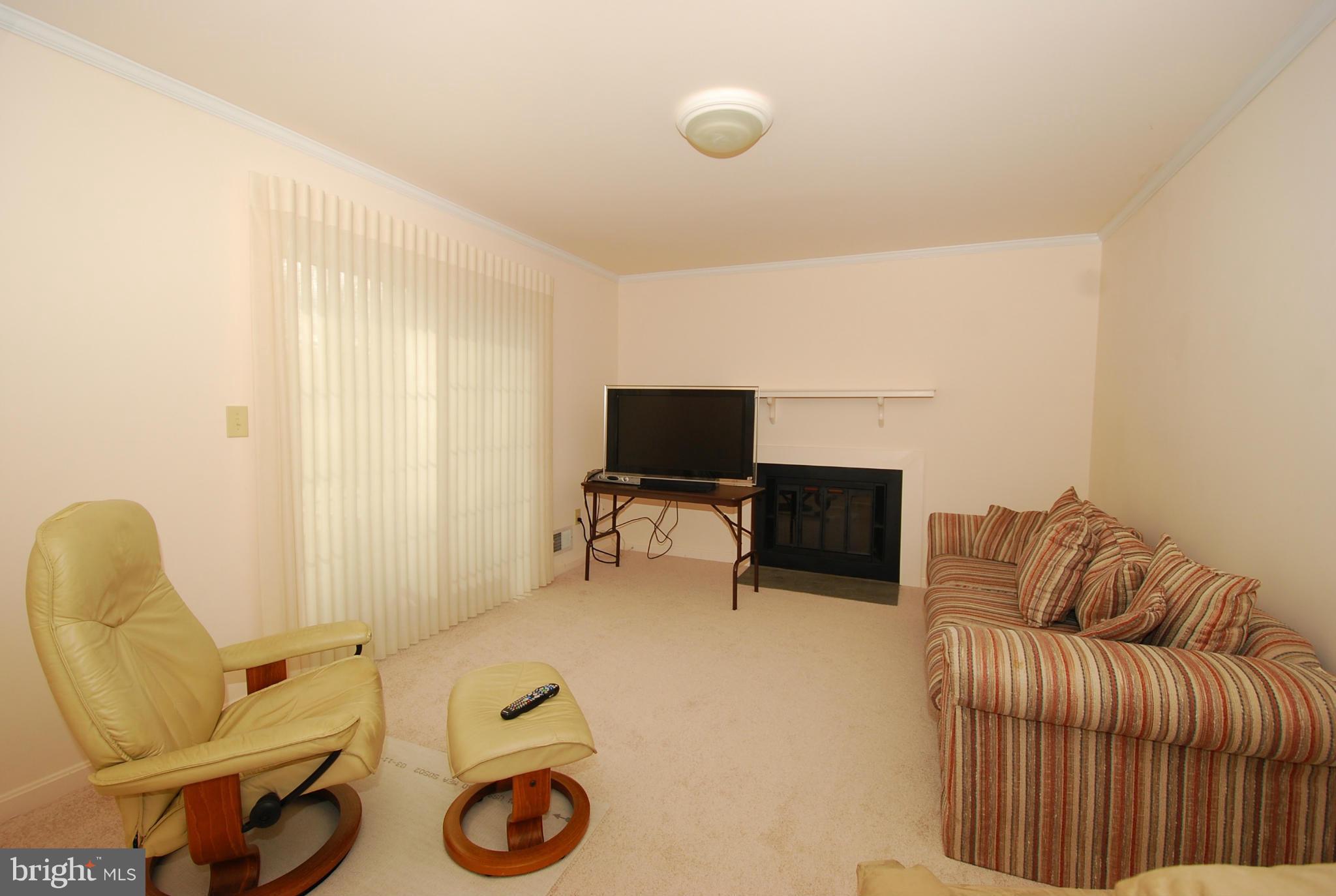 10140 Clearspring Road Damascus, MD 20872 - Photo 7 of 23 Family Room