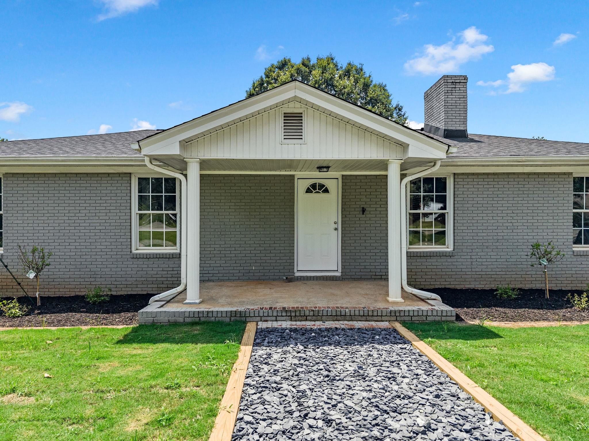 241 Jordan Creek Road Inman, SC 29349 - Photo 5 of 50 Gallery Image 5