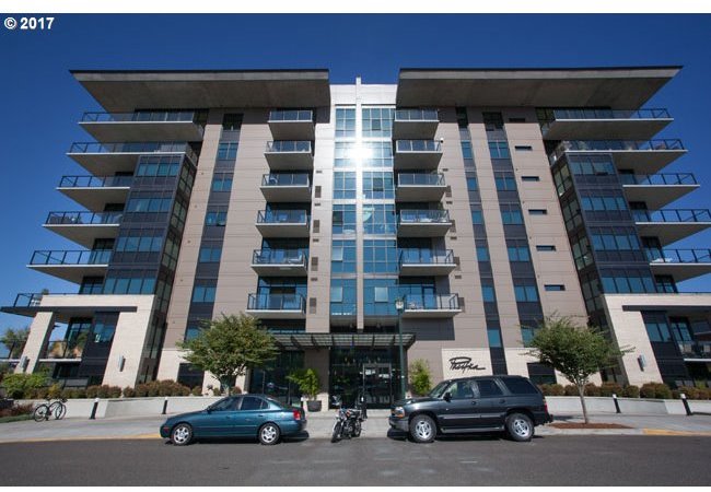 1830 Northwest Riverscape Street, Unit 306 Portland, OR 97209 - Photo 3 of 25 Gallery Image 3