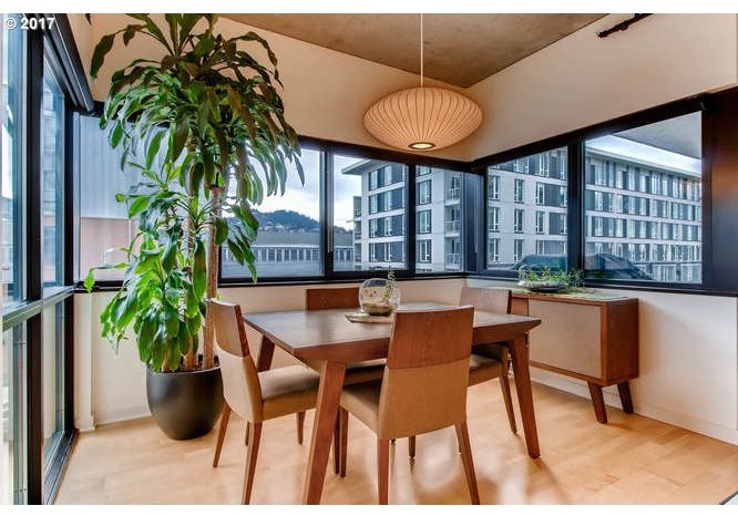 1830 Northwest Riverscape Street, Unit 306 Portland, OR 97209 - Photo 8 of 25 Gallery Image 8