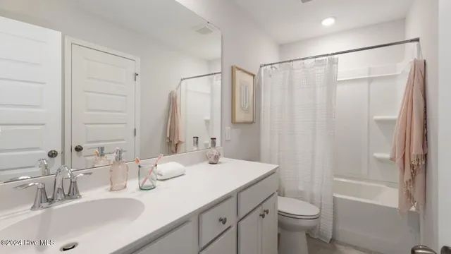 $399,700 | 3402 Wood Stork Drive, Unit KENNSINGTON LOT 33, Ocean Isle Beach, NC 28469