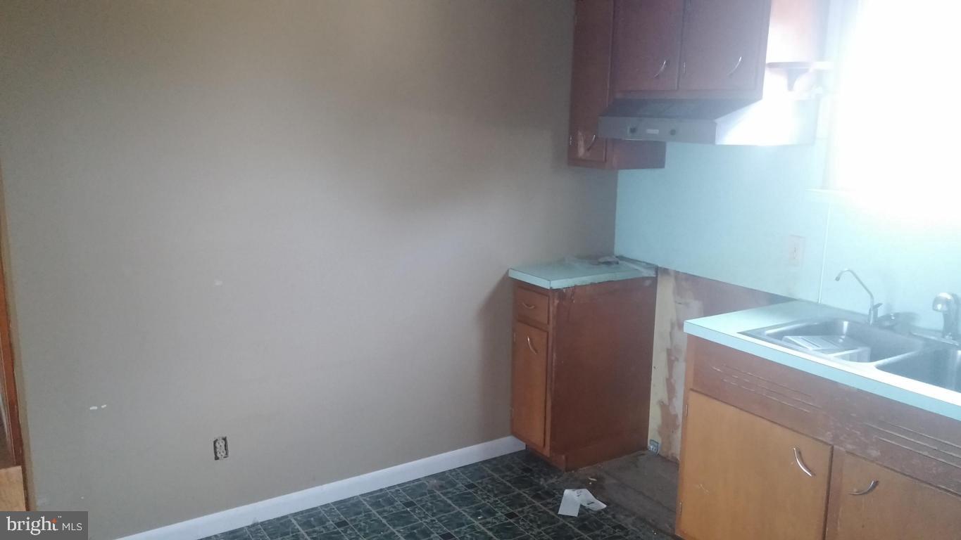 430 Spring Garden Road Kinzers, PA 17535 - Photo 3 of 12