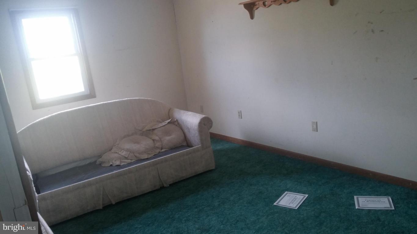 430 Spring Garden Road Kinzers, PA 17535 - Photo 8 of 12