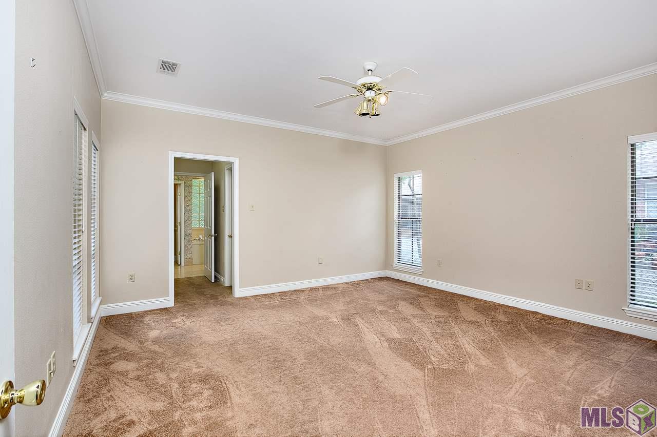 3446 Harris Drive Baton Rouge, LA 70816 - Photo 17 of 31 Master Bedroom