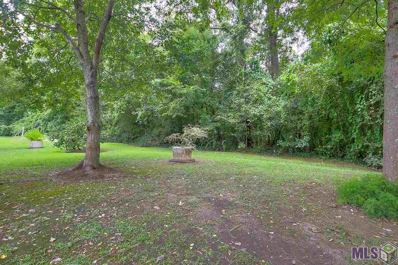 3446 Harris Drive Baton Rouge, LA 70816 - Photo 29 of 31 Back Yard