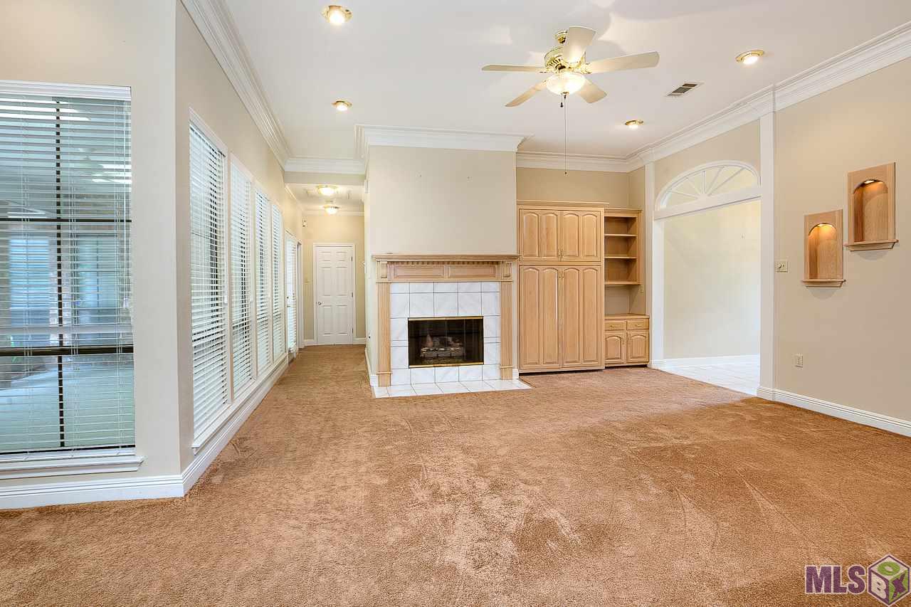 3446 Harris Drive Baton Rouge, LA 70816 - Photo 5 of 31 Family Room