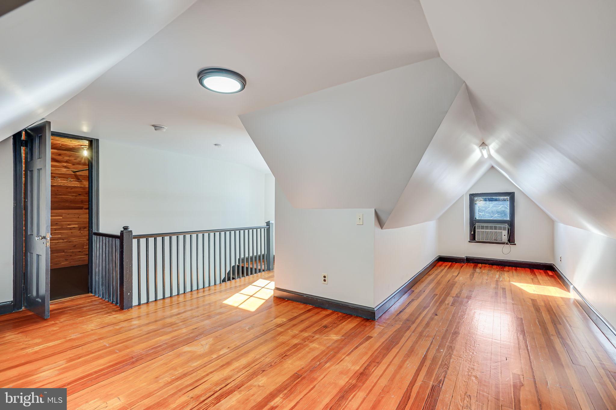 3608 Rittenhouse Street Northwest Washington, DC 20015 - Photo 19 of 38 Upper floor 5th Bedroom