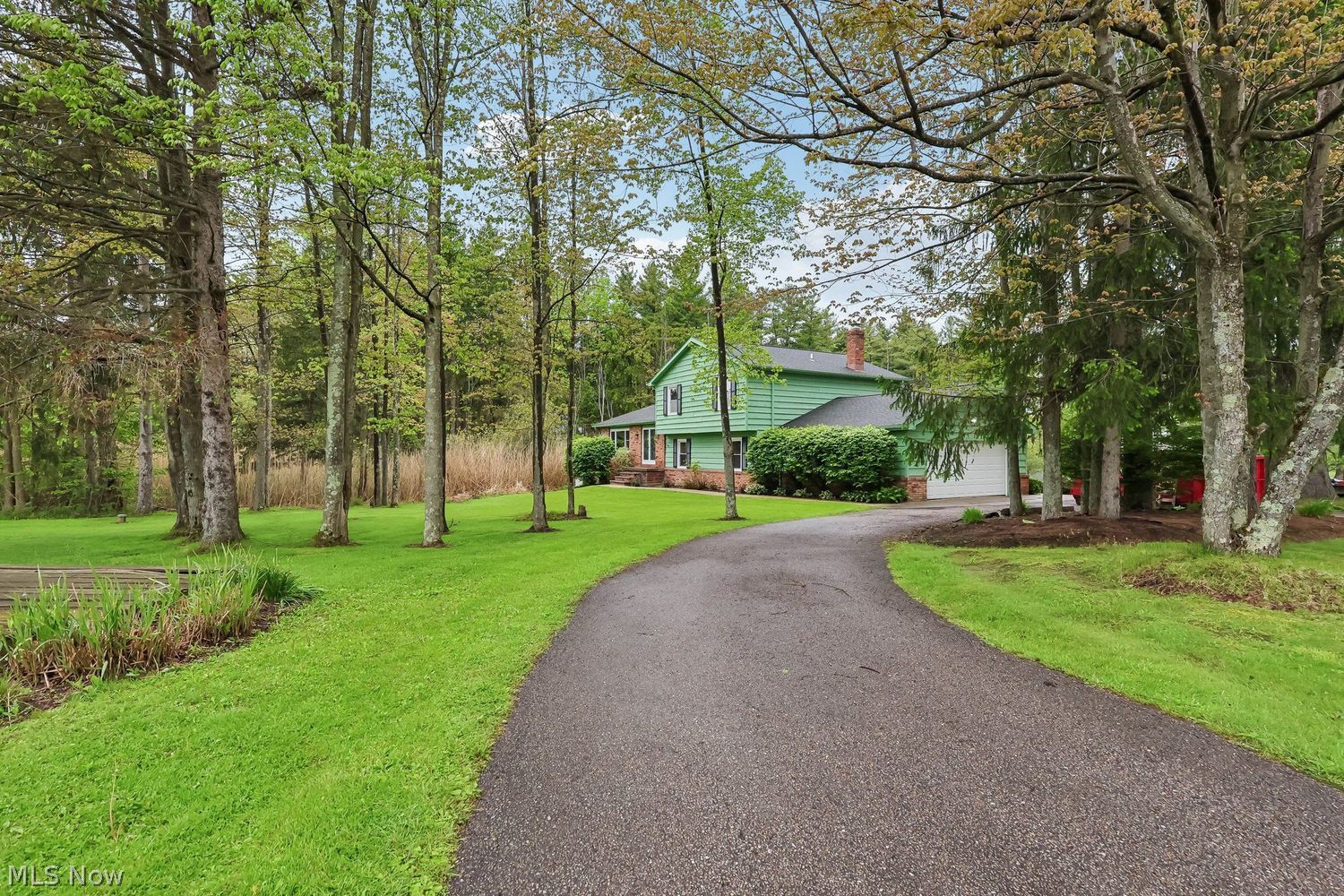 11620 Fowlers Mill Road Chardon, OH 44024 - Photo 2 of 42