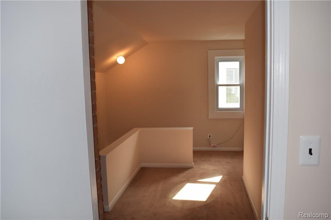 1342 Nottingham Road Grosse Pointe, MI 48230 - Photo 16 of 26 DSC_0016.JPG