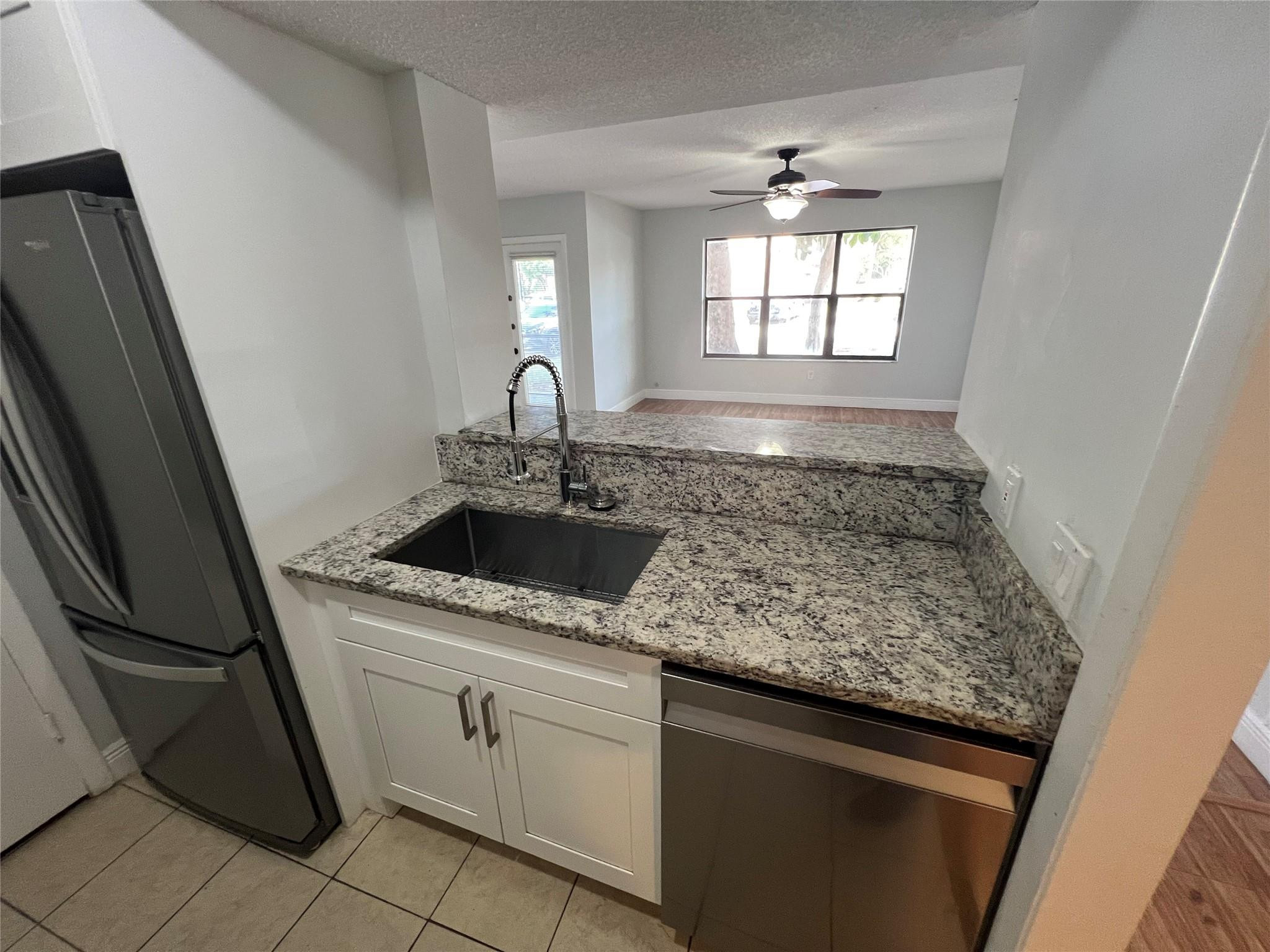 4341 West McNab Road, Unit 10 Pompano Beach, FL 33069 - Photo 22 of 39 Photo 24