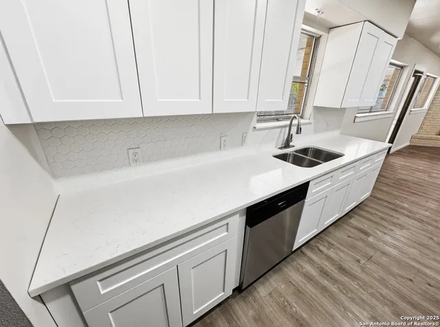 $430,000 | 8702 Dudley Drive, San Antonio, TX 78230