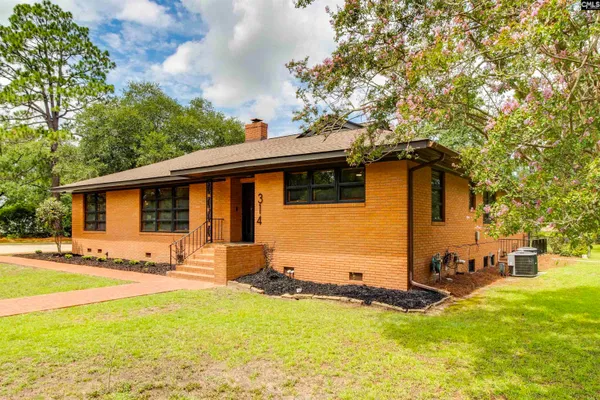$899,000 | 314 Kirkwood Lane, Camden, SC 29020