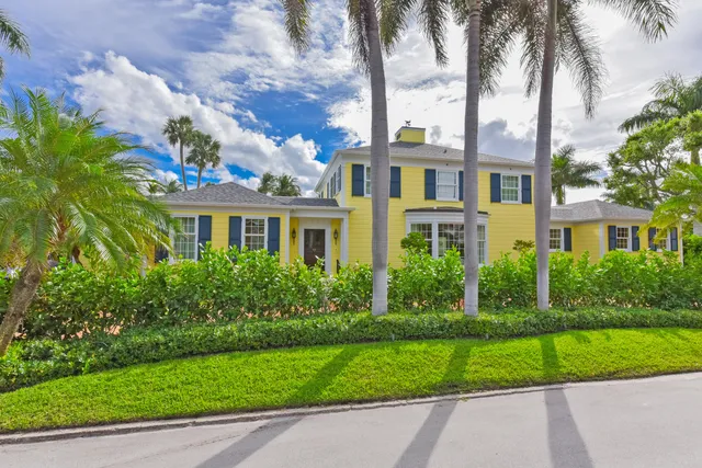 $15,500,000 | 250 Algoma Road, Palm Beach, FL 33480