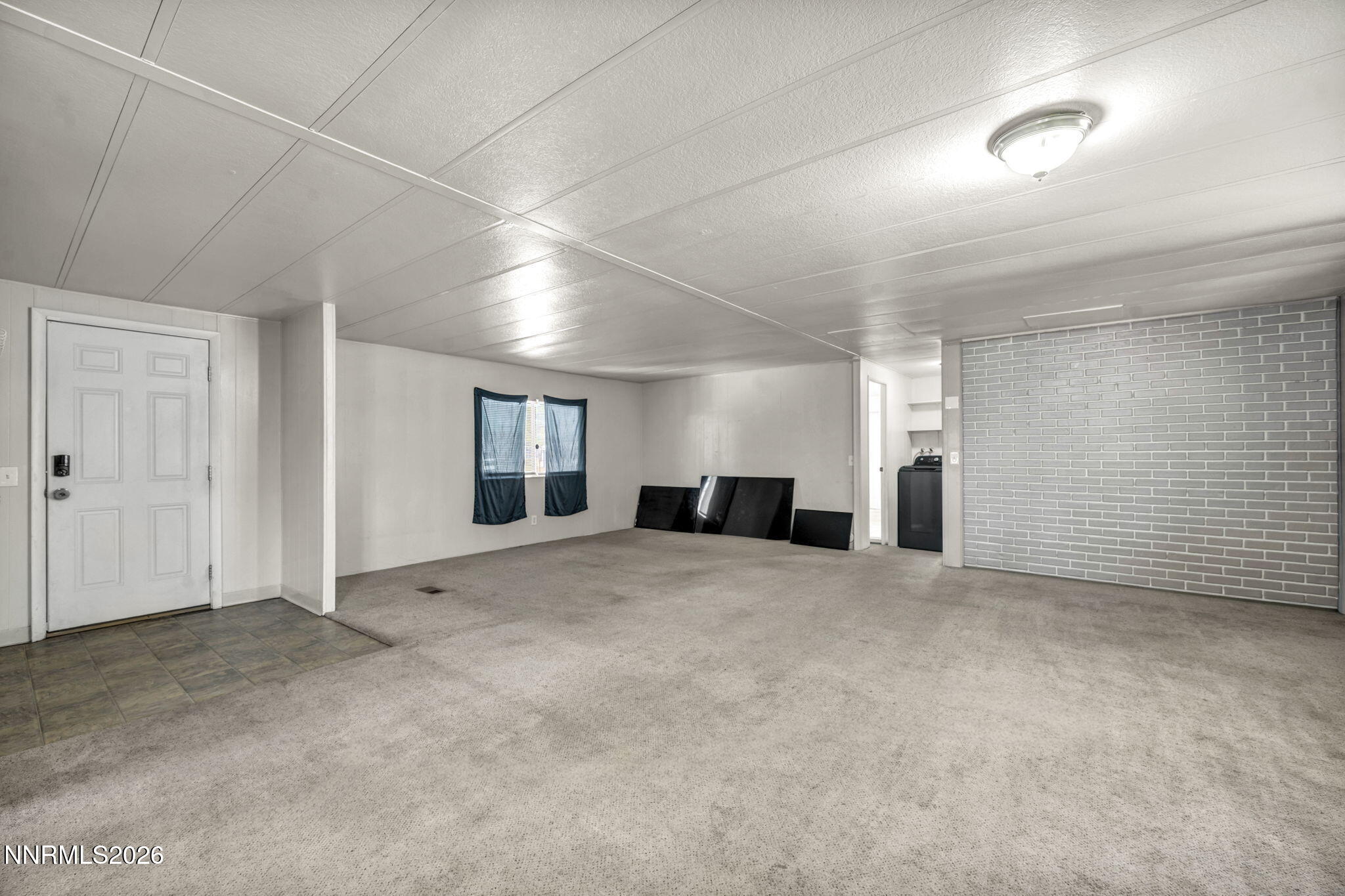 150 West 4th Avenue Sun Valley, NV 89433 - Photo 4 of 15 22-web-or-mls-150-w-4th-ave