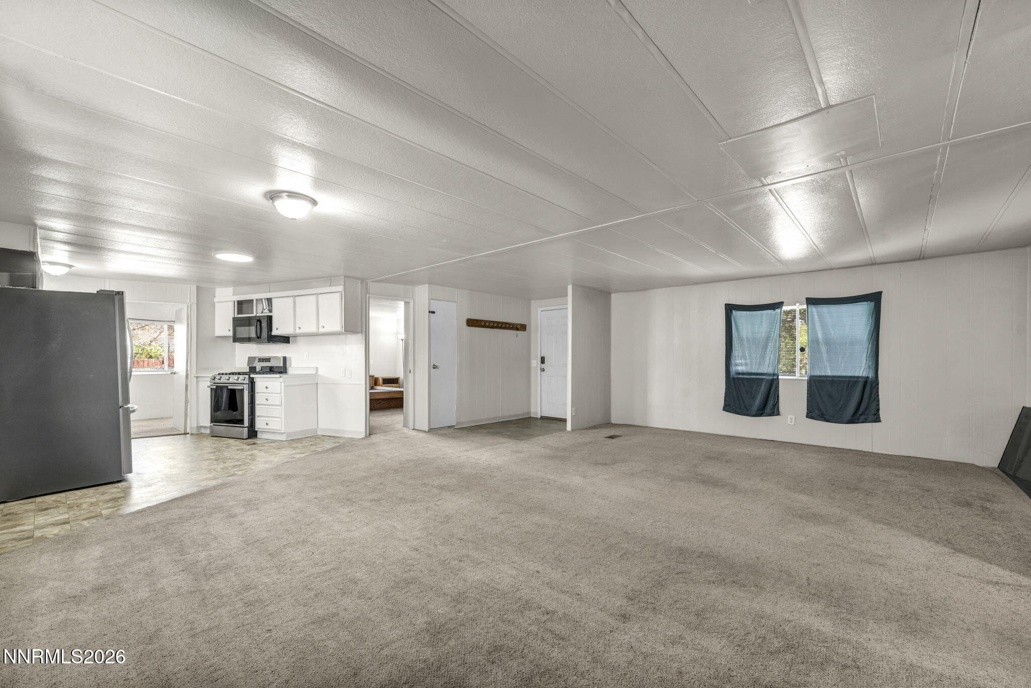 150 West 4th Avenue Sun Valley, NV 89433 - Photo 5 of 15 24-web-or-mls-150-w-4th-ave