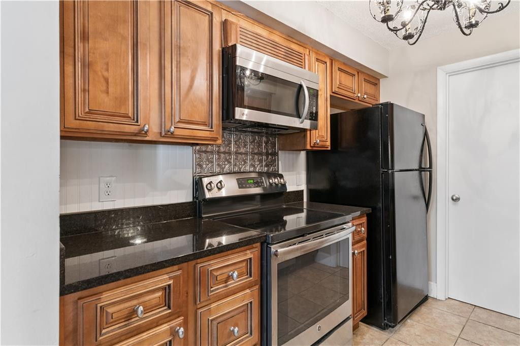 2503 Demere Road, Unit 6 St. Simons Island, GA 31522 - Photo 15 of 24