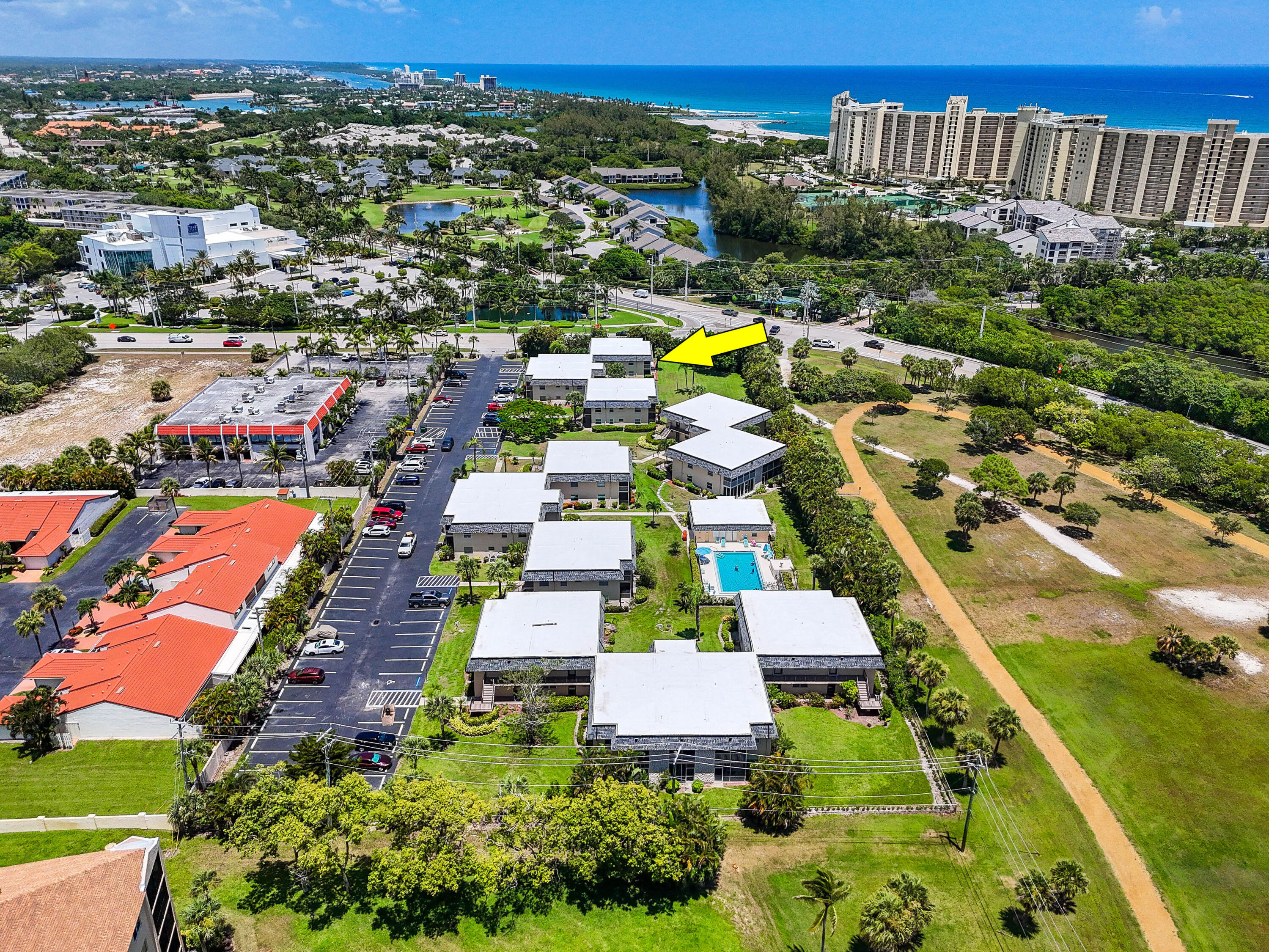 1100 East Indiantown Road, Unit 101 Jupiter, FL 33477 - Photo 37 of 50 1100EIndiantownRd#101Aerials(10)a