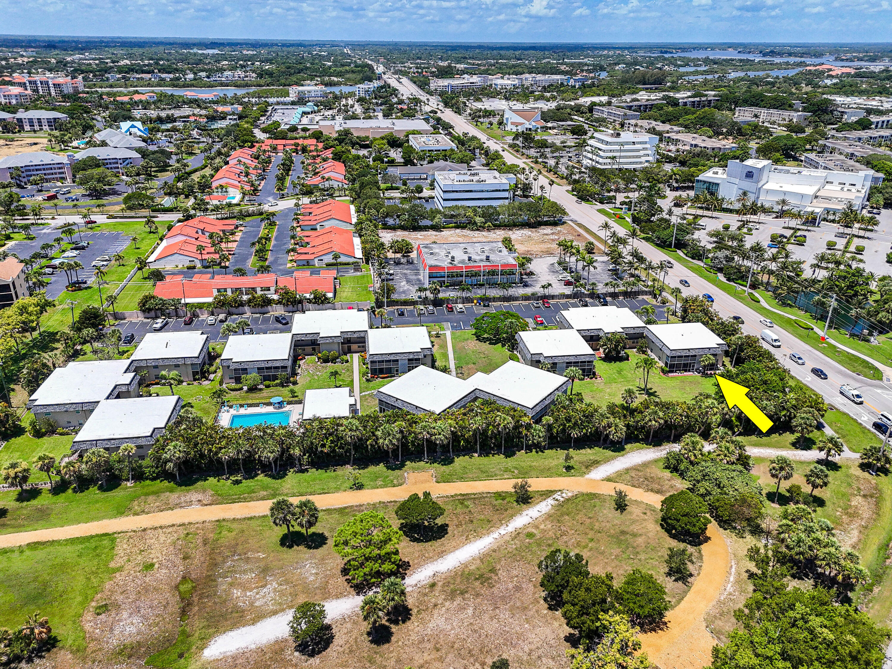 1100 East Indiantown Road, Unit 101 Jupiter, FL 33477 - Photo 38 of 50 1100EIndiantownRd#101Aerials(13)a