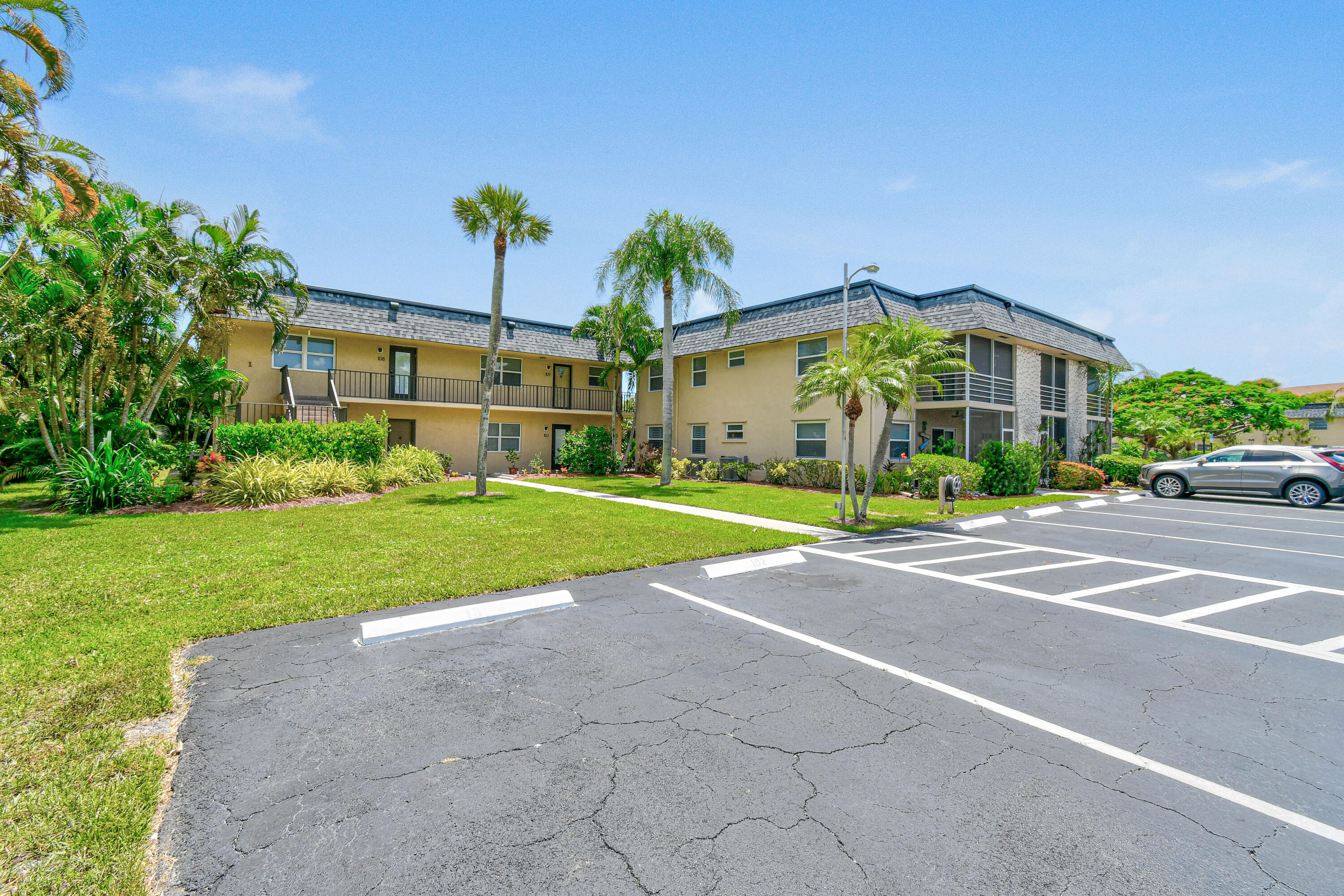 1100 East Indiantown Road, Unit 101 Jupiter, FL 33477 - Photo 4 of 50 1100EIndiantownRd#101(5)