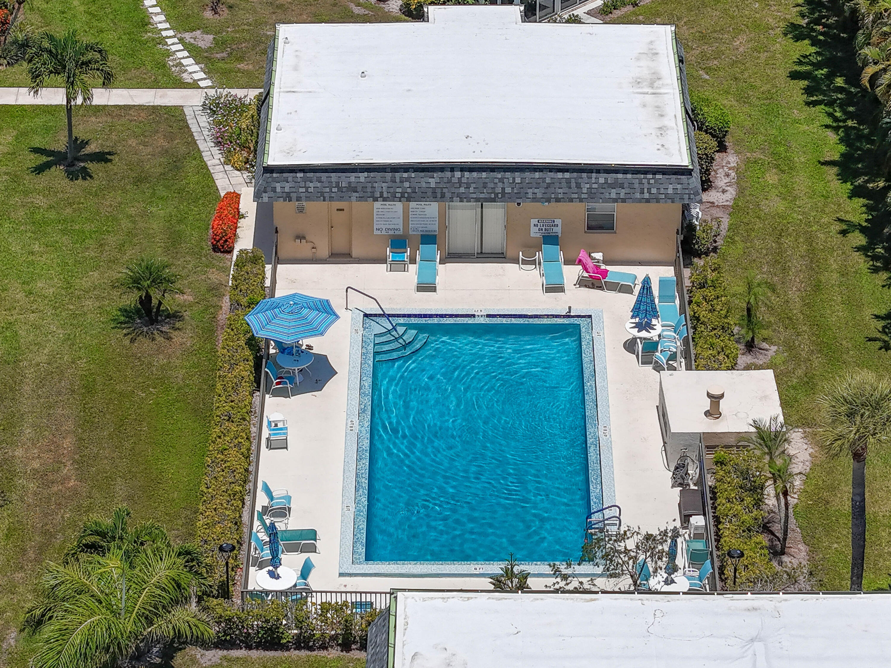 1100 East Indiantown Road, Unit 101 Jupiter, FL 33477 - Photo 42 of 50 1100EIndiantownRd#101Aerials(22)