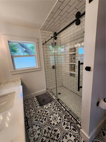 $349,000 | 1905 Bay Avenue, Rockport, TX 78382