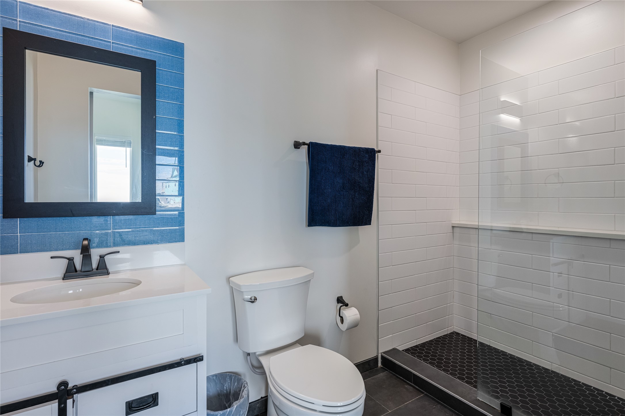3841 Biscayne Beach Road Crystal Beach, TX 77650 - Photo 25 of 47 Gallery Image 25