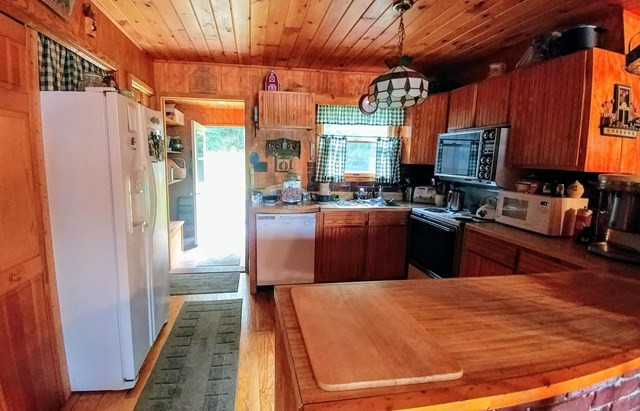 548 Lake Road Chateaugay, NY 12920 - Photo 3 of 12