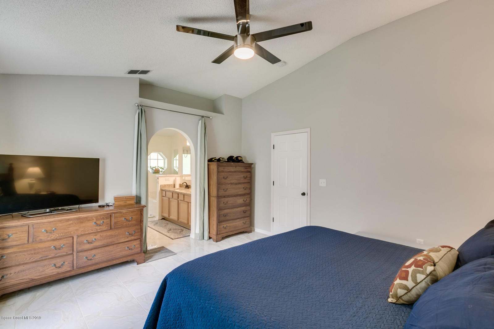 2182 Spring Creek Circle Palm Bay, FL 32905 - Photo 14 of 31 26_2182SpringCreek6636_mls
