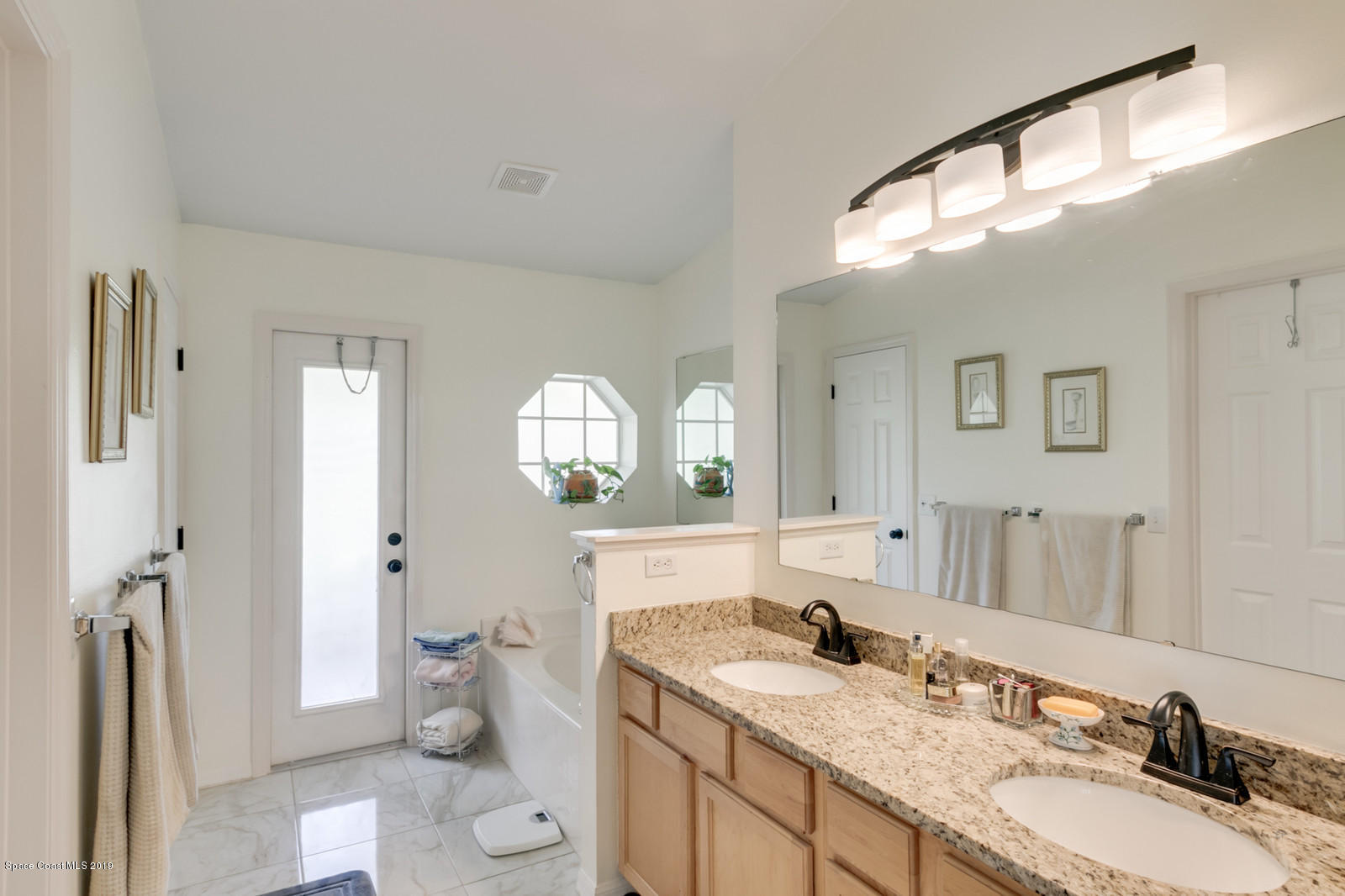 2182 Spring Creek Circle Palm Bay, FL 32905 - Photo 15 of 31 27_2182SpringCreek6641_mls
