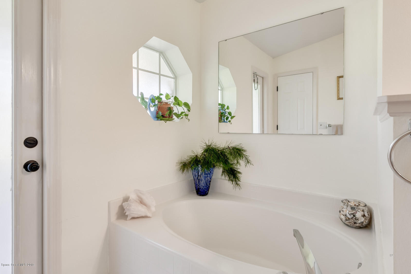 2182 Spring Creek Circle Palm Bay, FL 32905 - Photo 17 of 31 30_2182SpringCreek6656_mls