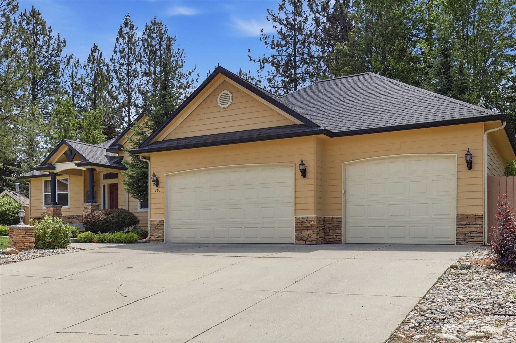 710 Erica Court Spokane, WA 99208 - Photo 33 of 35