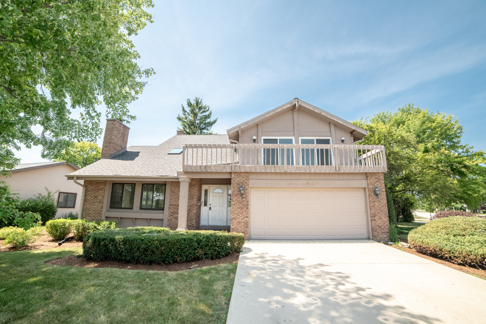 1206 West Hintz Road Arlington Heights, IL 60004 - Photo 3 of 30