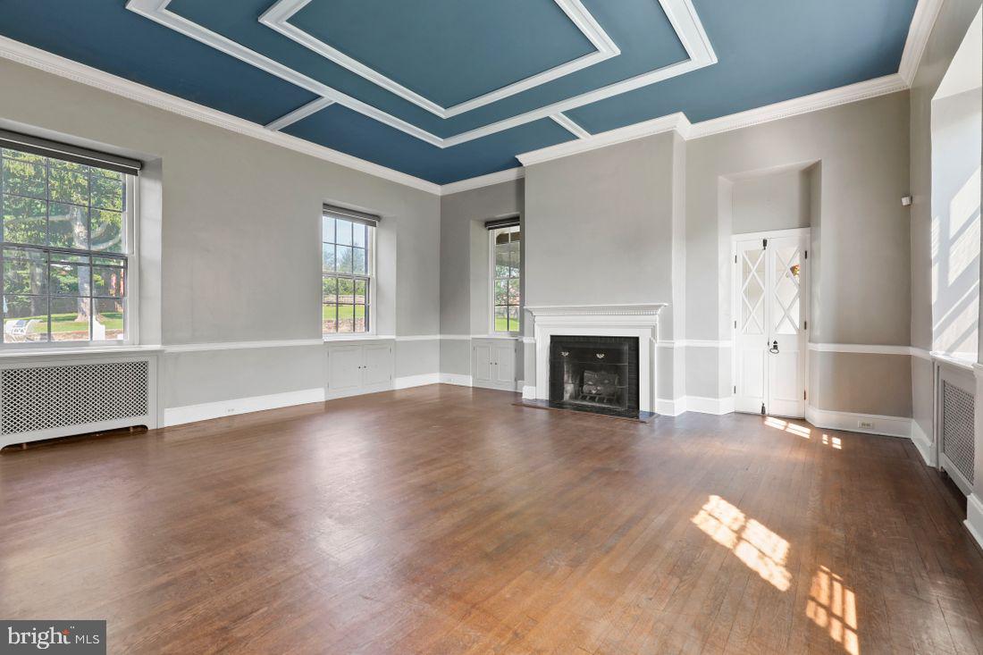 401 Greenpoint Road Lutherville-Timonium, MD 21093 - Photo 5 of 52