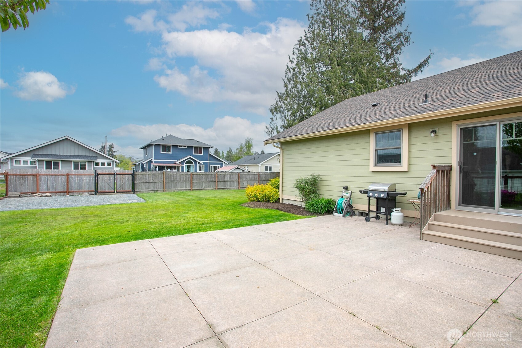 232 Front Street Sumas, WA 98295 - Photo 26 of 30