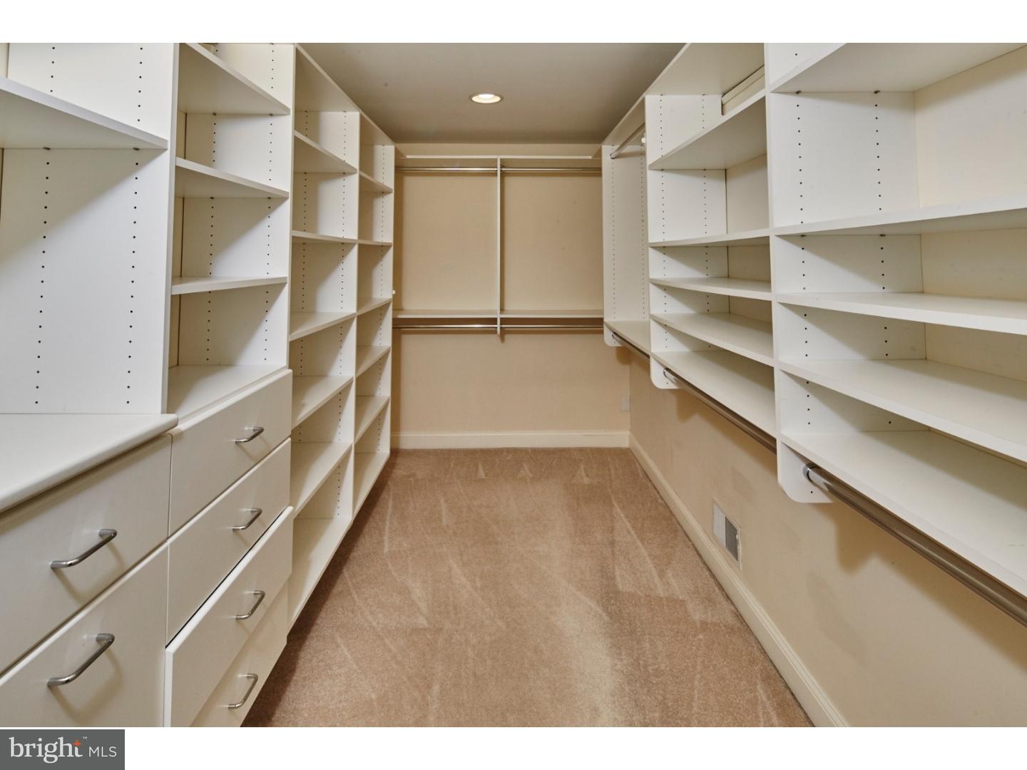 205 North Spring Valley Road Wilmington, DE 19807 - Photo 16 of 25 Walk-in Closet